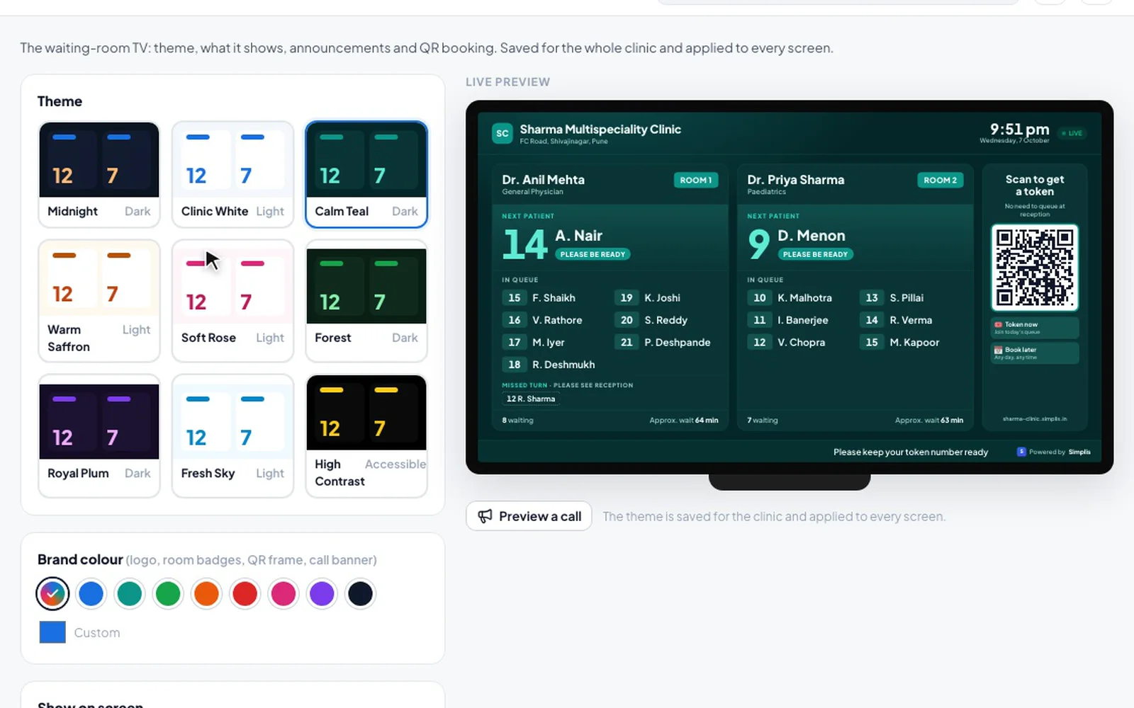 Settings → Queue display: theme cards on the left and a live TV preview in the Calm Teal theme on the right